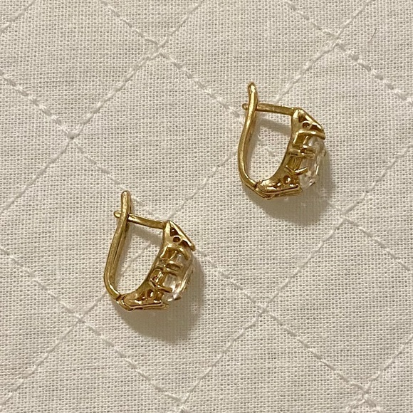 Gold Tone Earrings - Picture 2 of 6